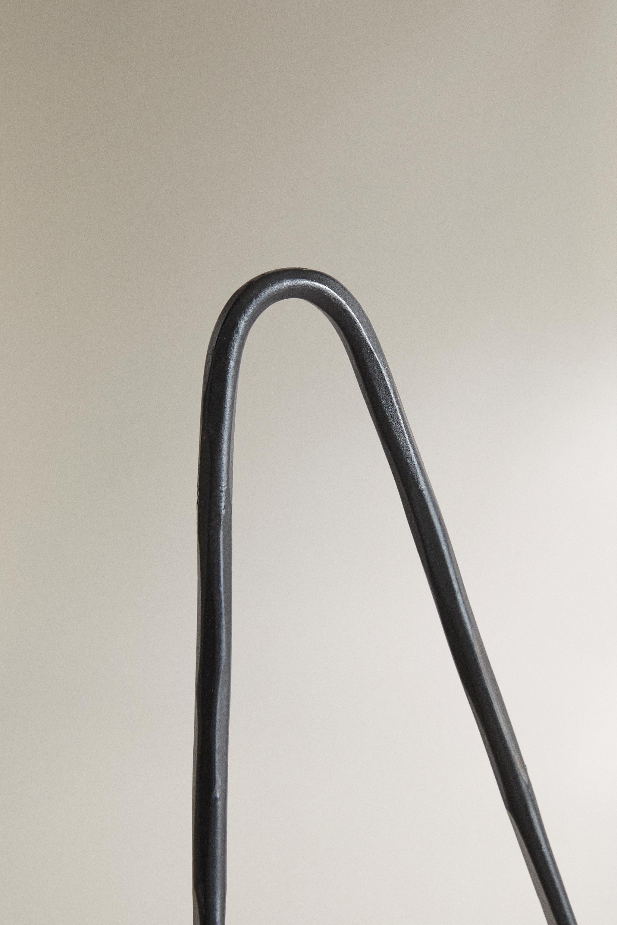 METAL STAND